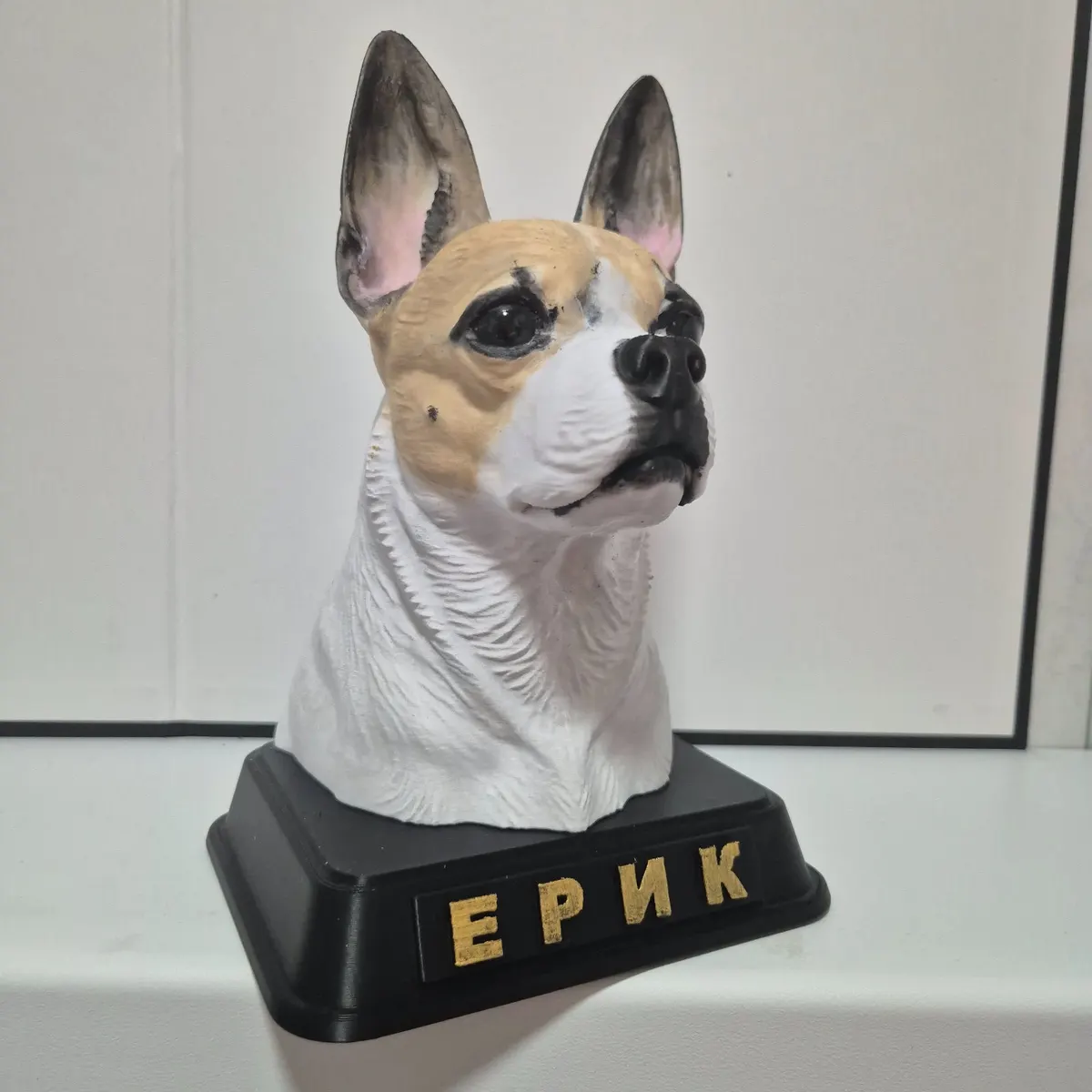 Personalised dog bust made from photos