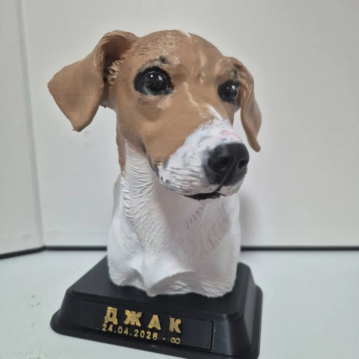 Personalised dog bust made from photos